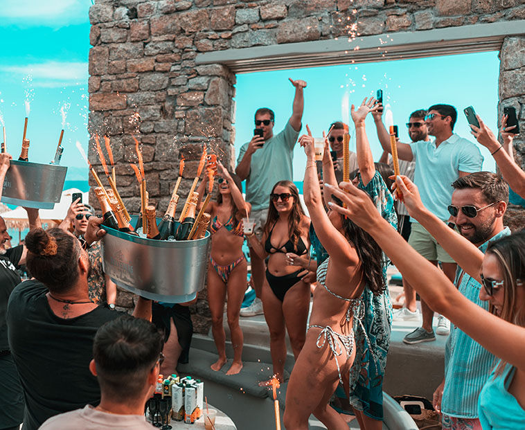 Parties Paradise Beach Mykonos